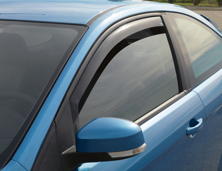 Focus 07/2004-12/2010 ClimAir®* Déflecteurs d’air pour vitres latérales avant