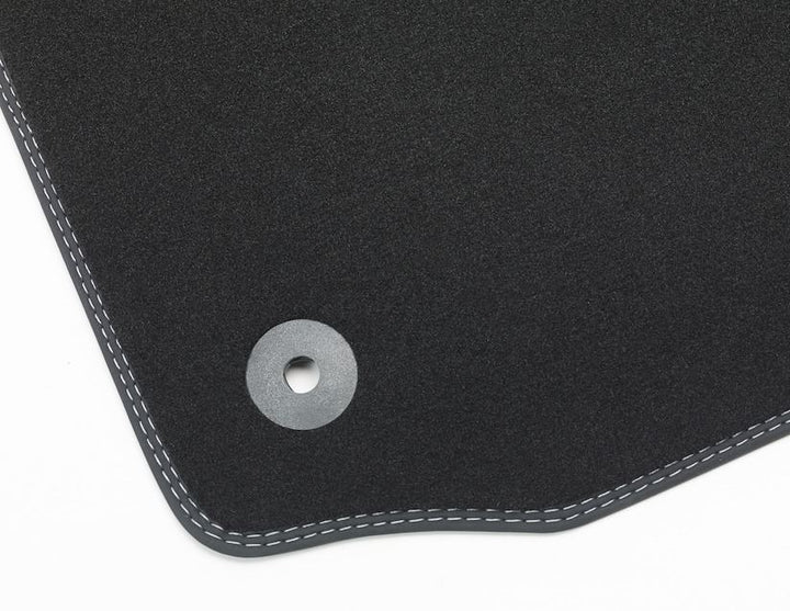 Tapis de sol en velours avant pour Ford Fiesta 11/2012-06/2017