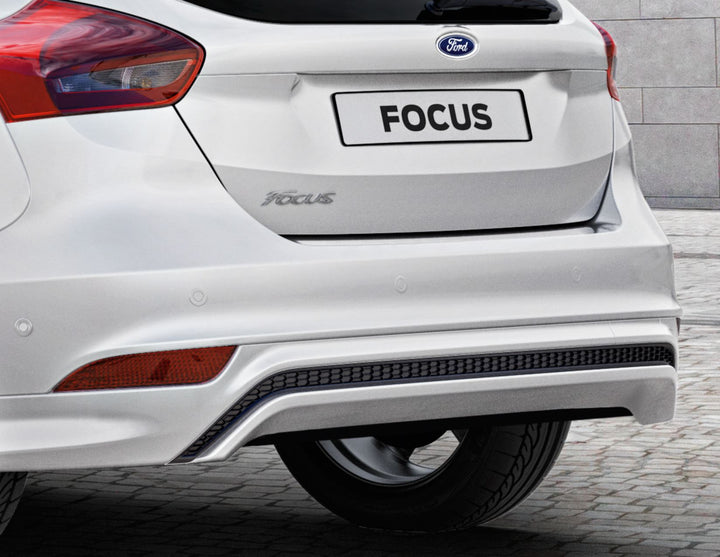 Jupe de bouclier arrière avec diffuseur intégré noir brillant pour Ford Focus