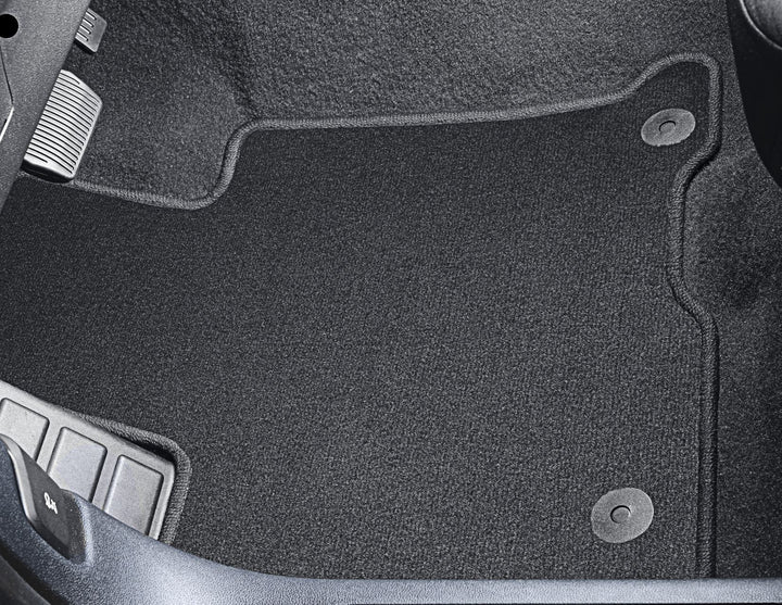 Tapis de sol en moquette avant noir pour Ford Kuga à partir de 12/2019