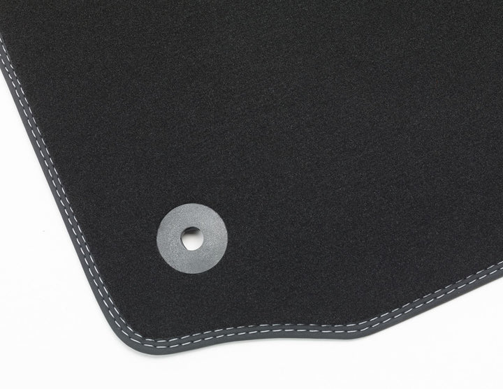 Tapis de sol en velours avant pour Ford Fiesta 11/2012-06/2017