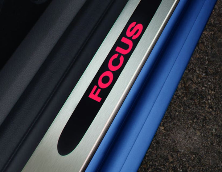Originale Ford Focus 01/2008-12/2010 Seuils de portes avant