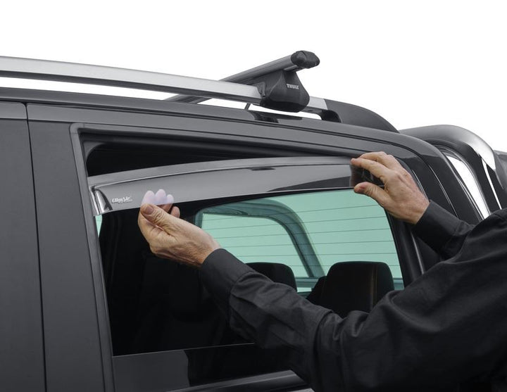 Ranger 01/2012-06/2022 ClimAir®* Déflecteurs d’air pour vitres arrière