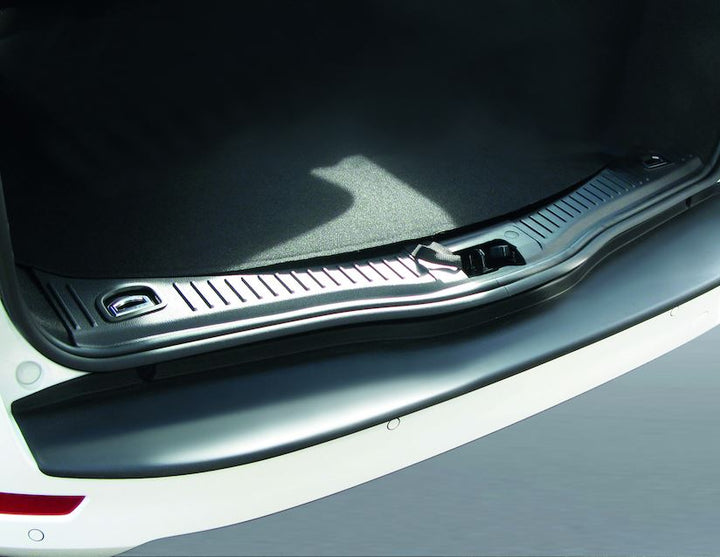 Protection de seuil chargement ClimAir profilée noir Ford Mondeo 03/2007-08/2014