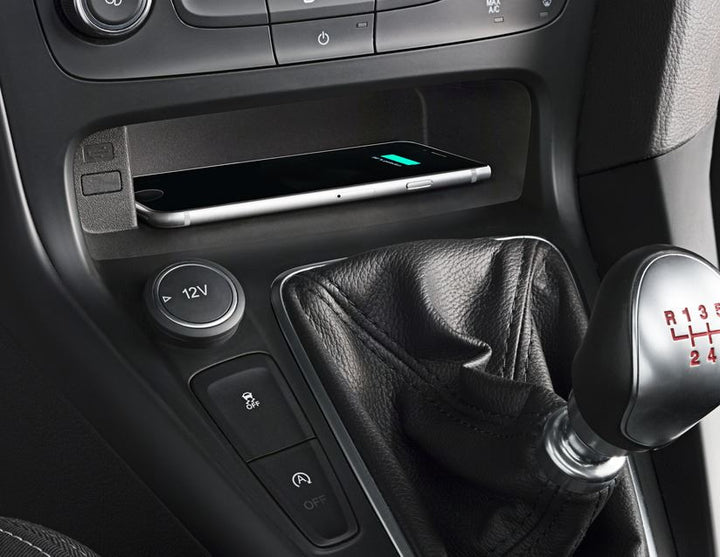 Ford Focus® ACV* Kit de recharge sans fil Qi solution intégrée spécifique au véhicule