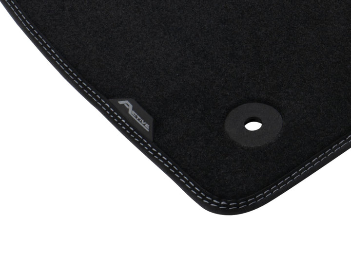 Tapis de sol en velours avant noirs pour Ford Kuga à partir de 03/2024
