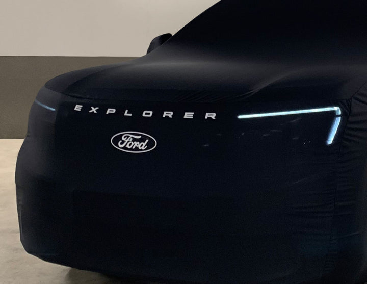 Housse de protection Premium noire/blanche avec logo pour Ford Explorer BEV