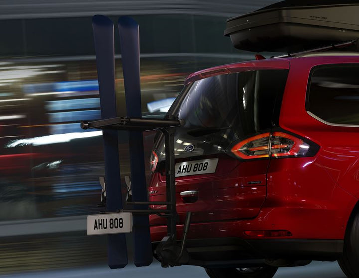 Mottez* Porte-skis et snowboards sur attelage