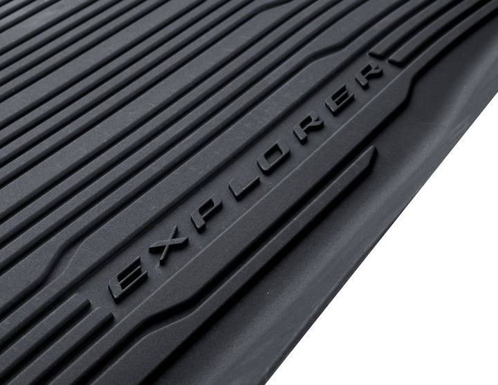 Tapis de sol en caoutchouc avec bords relevés pour Ford Explorer PHEV