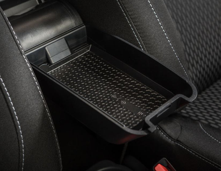 Kit de recharge Qi Rati à placer à l’intérieur de l’accoudoir OE1