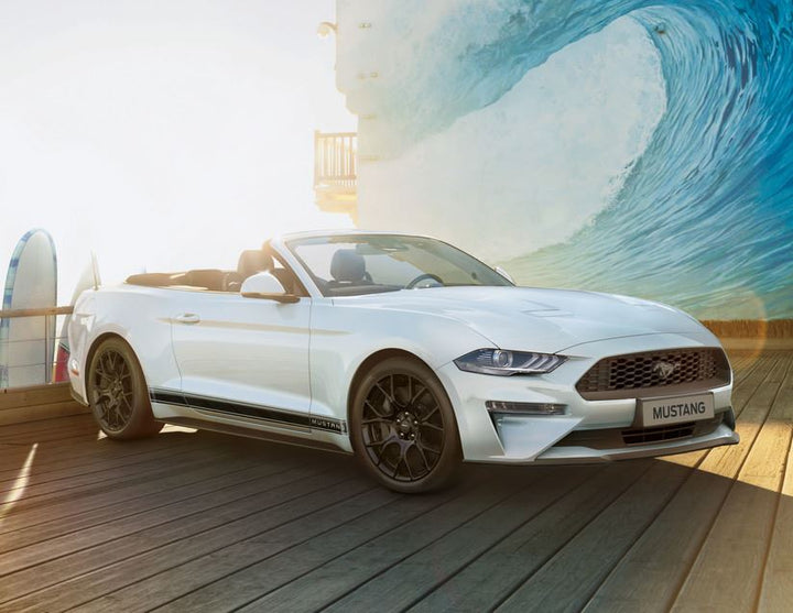 Originale Ford Mustang Bandes décoratives latérales triples Ford Performance avec lettrage Mustang