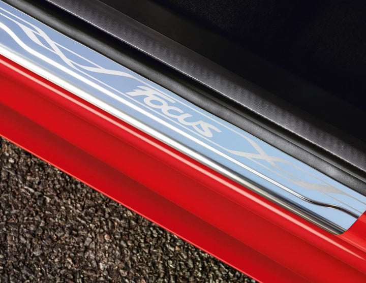 Originale Ford Focus Electric Seuils de portes avant avec logo Focus
