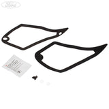 Ford Mondeo MK5 Kit Fixation Spoiler Arrière 2014