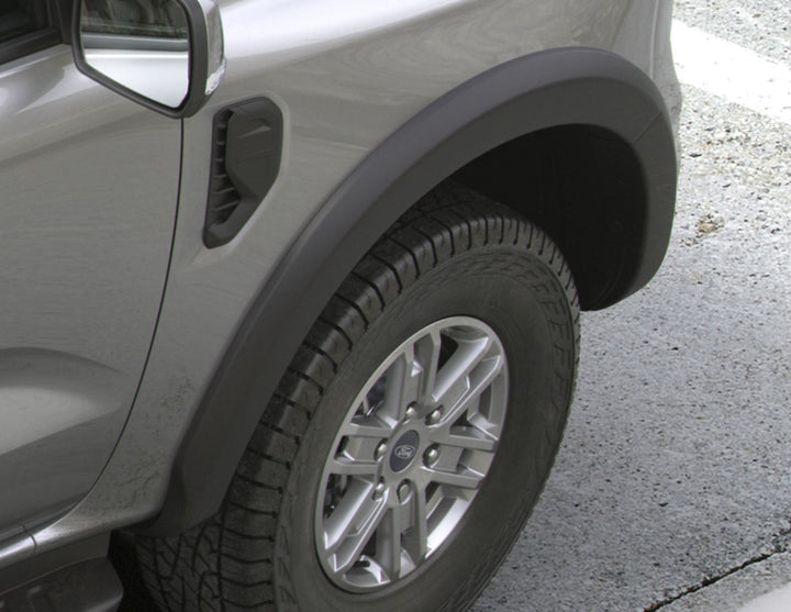 Extension de passage de roue avant et arrière noir mat pour Ford Ranger