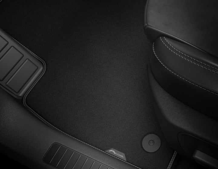 Tapis de sol en velours avant noirs pour Ford Kuga à partir de 03/2024