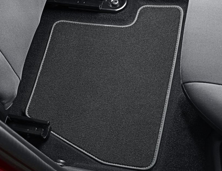 Tapis de sol en velours arrière noirs pour Ford Focus Electric