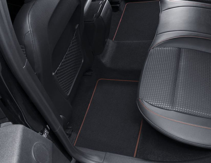 Tapis de sol velours Premium arrière pour Ford Focus 04/2018-12/2021