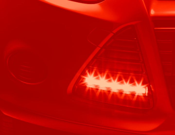 Focus 01/2011-08/2014 Nolden* Feux de jour LED avec entourage noir brillant